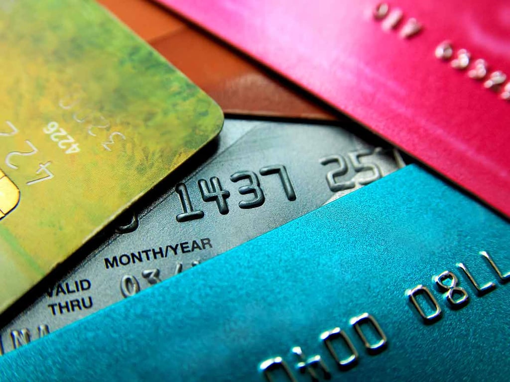 credit-card-colors.jpg